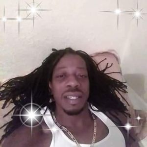 Meet your Posher, Emanuel